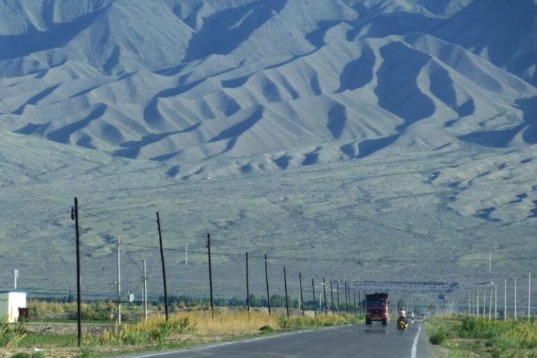 strada urumqi turpan