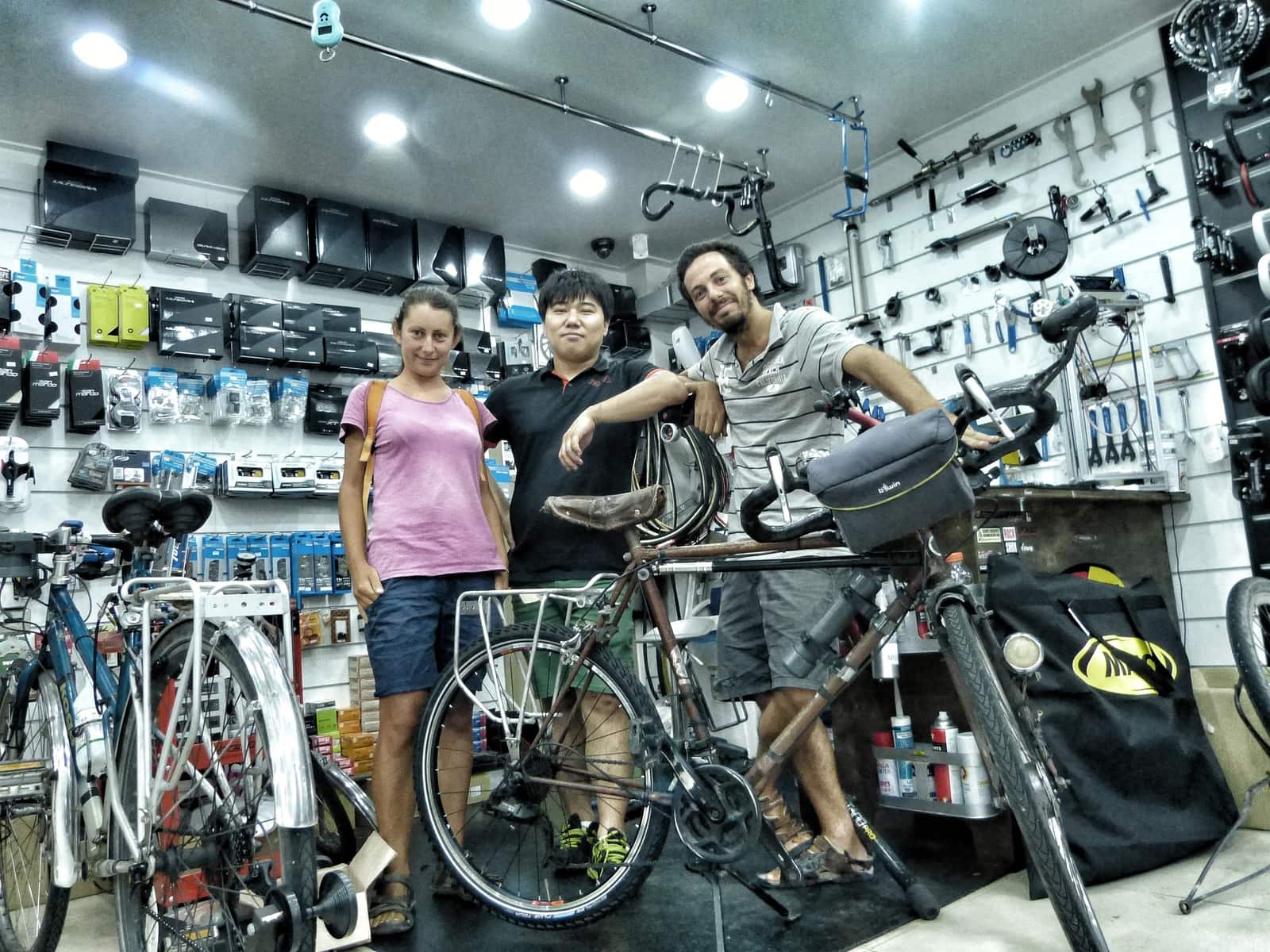 bike shop mechanic busan