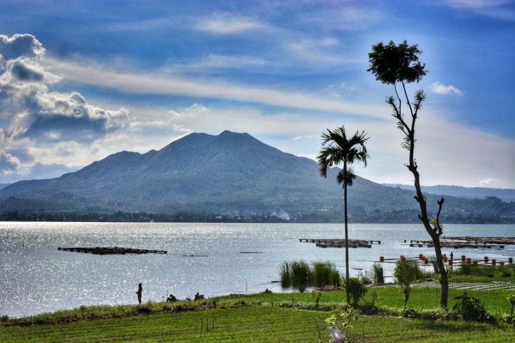 biycle touring Bali lake batur