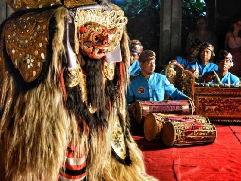 traditional theater bali Barong