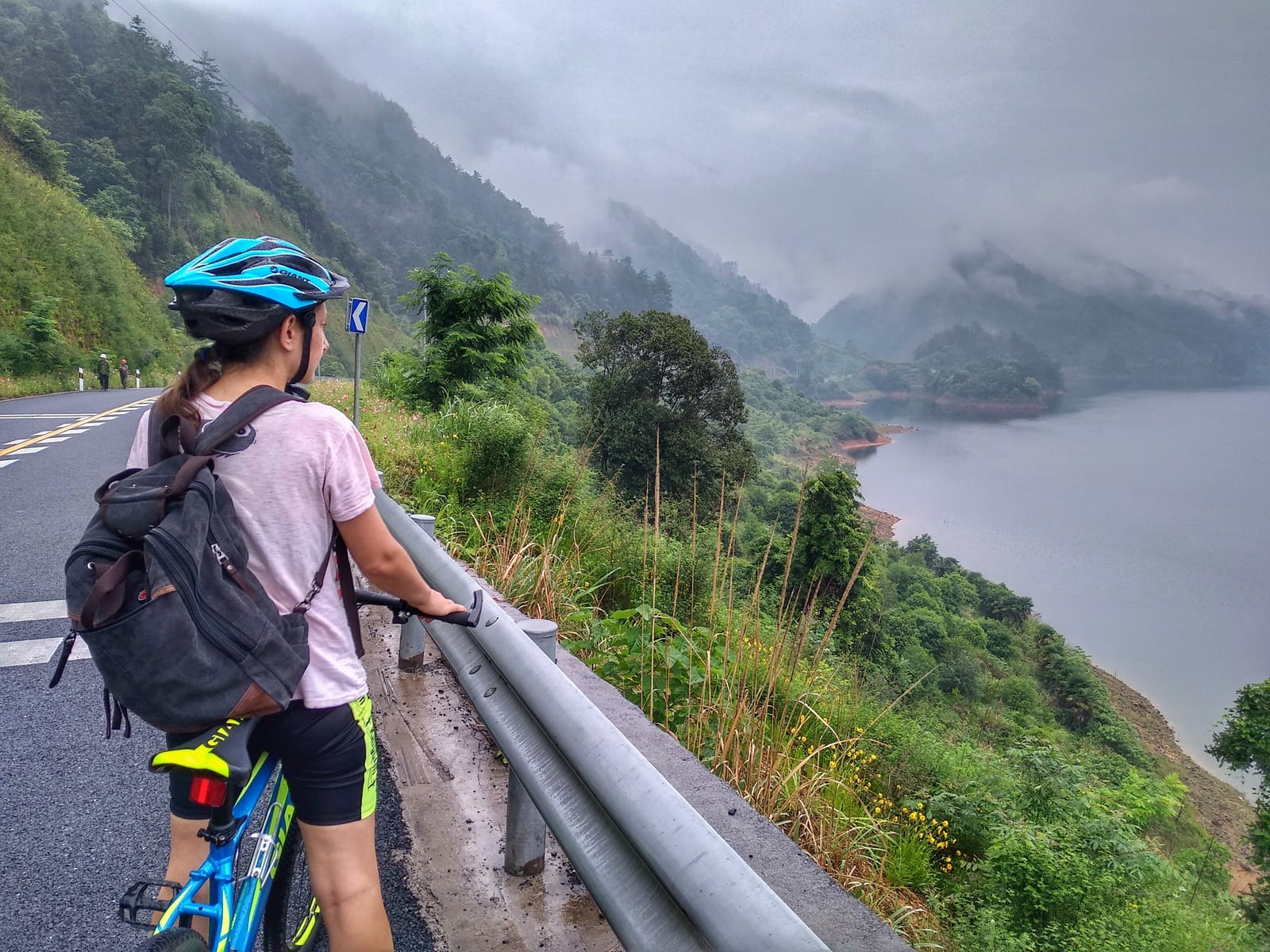 Qiandao Lake Cycling