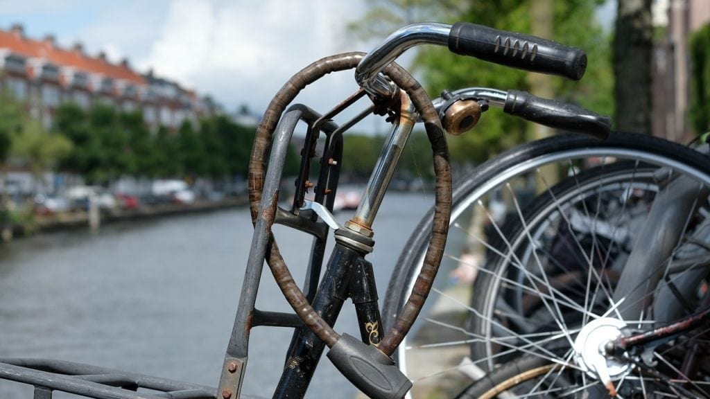 Bike Storage Ideas To Keep Your Bicycle Safe: Indoor/Garage/Outdoor 3