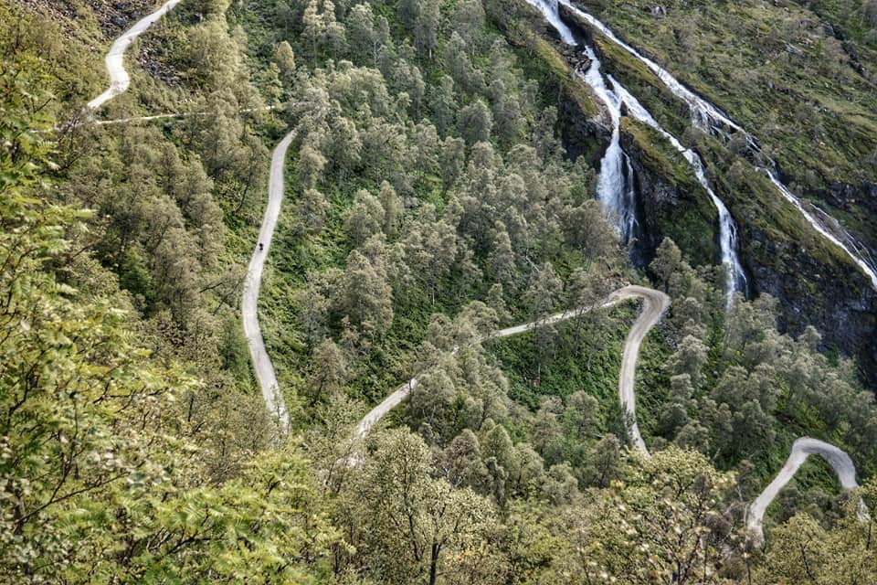 bicycle touring norway roads