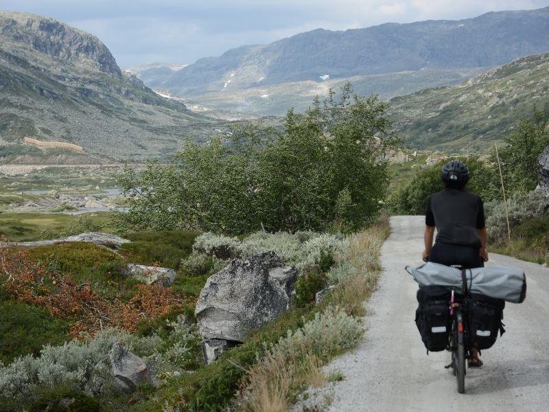 Cycling the Rallarvegen from Finse to Flåm from Finse to Flåm