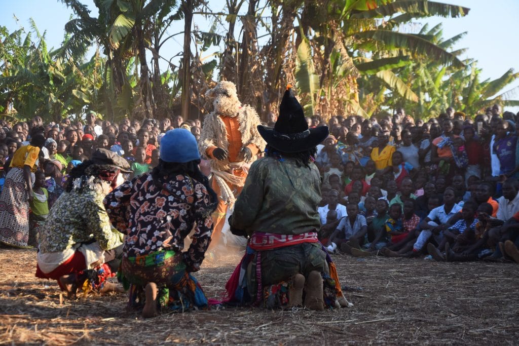 Gule Wamkulu, la danza sacra e le maschere del popolo Chewa, Malawi 5
