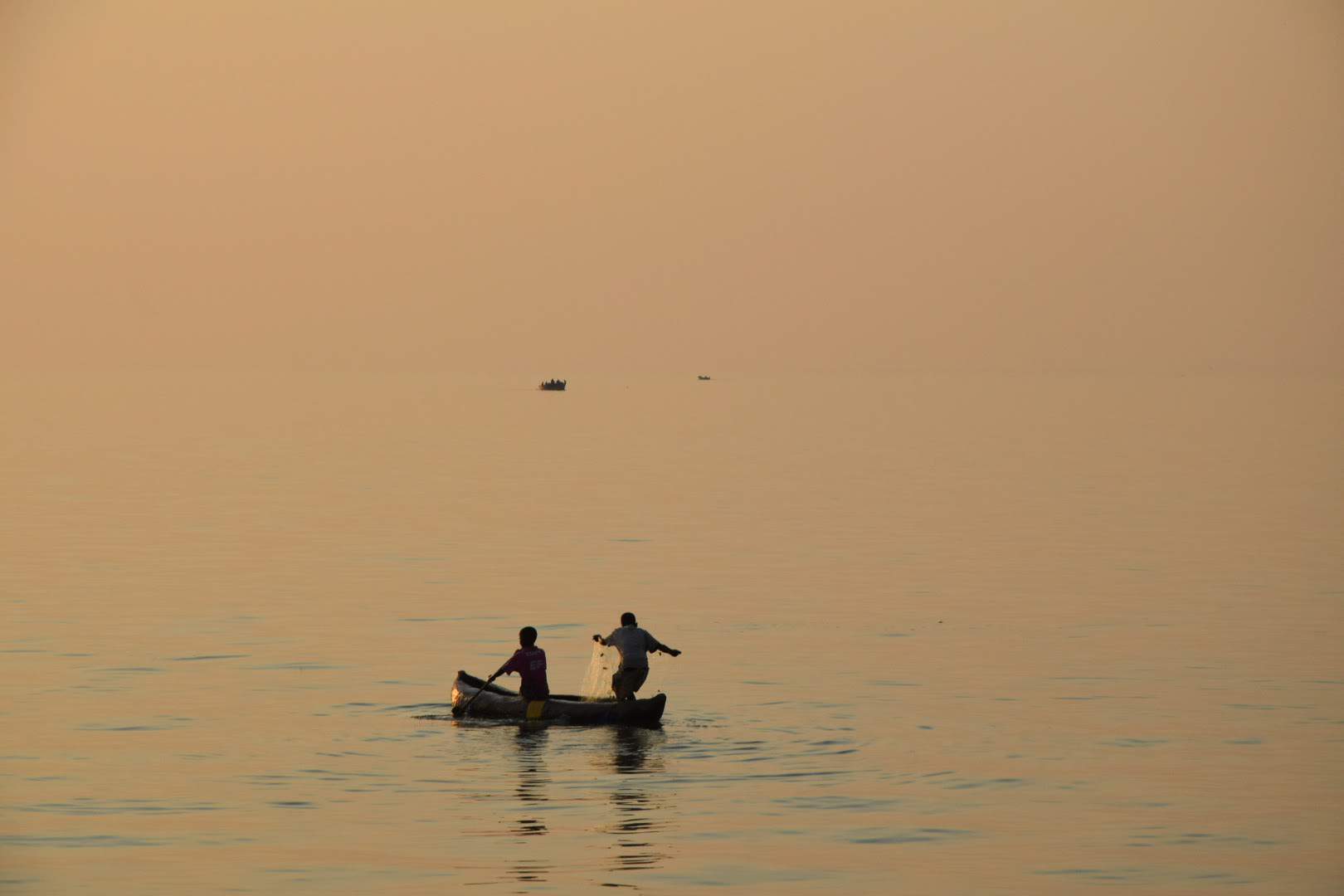 backpacking malawi