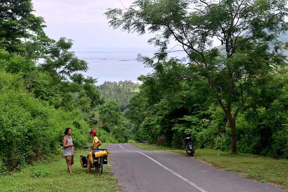 cycling lombok indonesia