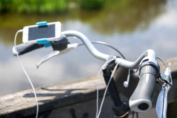 best phone holder for bike